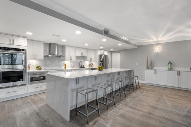 777 Ne Bayshore Drive #705, Fort Lauderdale