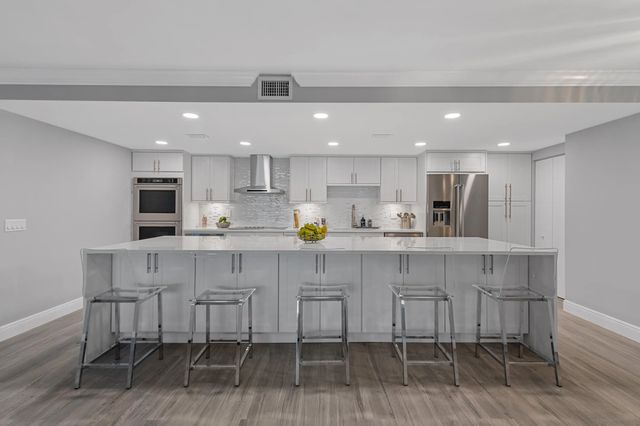 3 of 39 - 777 Ne Bayshore Drive #705, Fort Lauderdale, FL