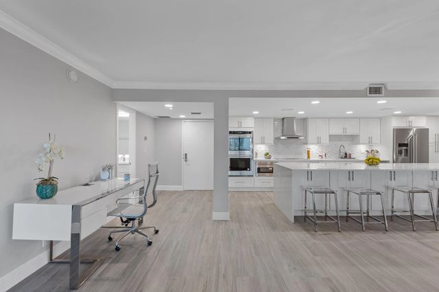 5 of 39 - 777 Ne Bayshore Drive #705, Fort Lauderdale, FL
