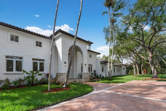 3 of 61 - 6200 Sw 130th Terrace, Pinecrest, FL
