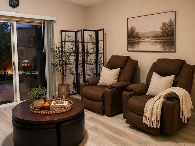 5 of 14 - 20401 Sw 1st Street, Pembroke Pines, FL