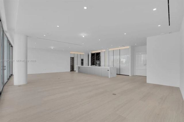 5 of 30 - 5 Grove Isle Drive #s203, Coconut Grove, FL