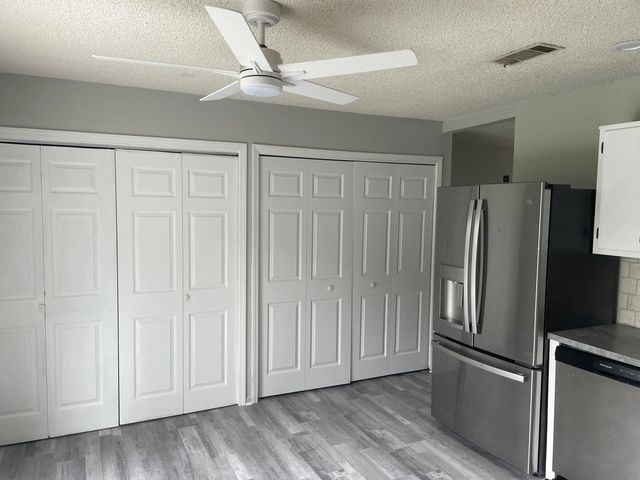 4 of 20 - 3611 Jupiter Boulevard Se, Palm Bay, FL