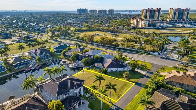 5423 Sw 17th Avenue, Cape Coral