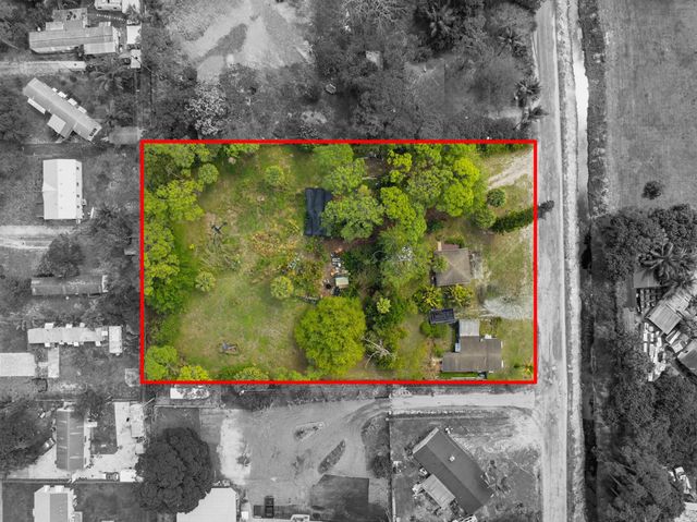5133 Pine Grove Drive N, West Palm Beach