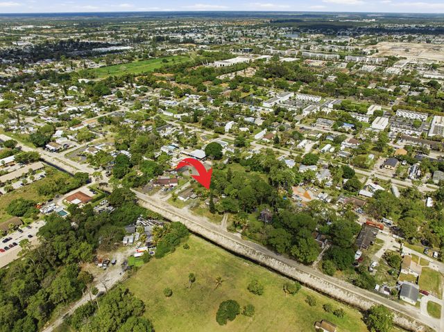 5 of 27 - 5133 Pine Grove Drive N, West Palm Beach, FL