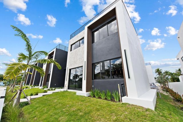 843 Sw 14th Court #843, Fort Lauderdale