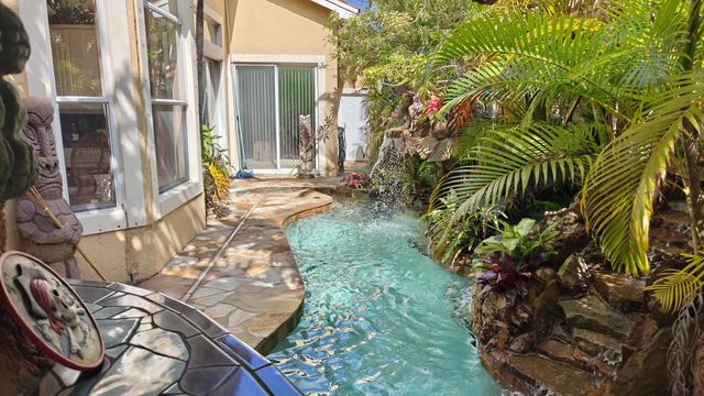 3 of 38 - 5880 Nw 121 Avenue, Coral Springs, FL