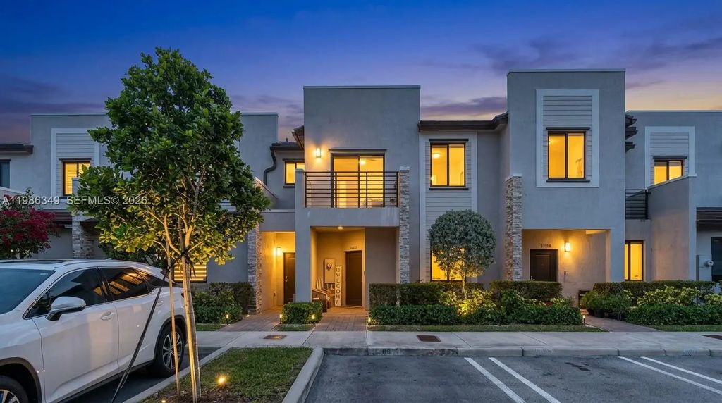 21068 Ne 8th Avenue, Miami