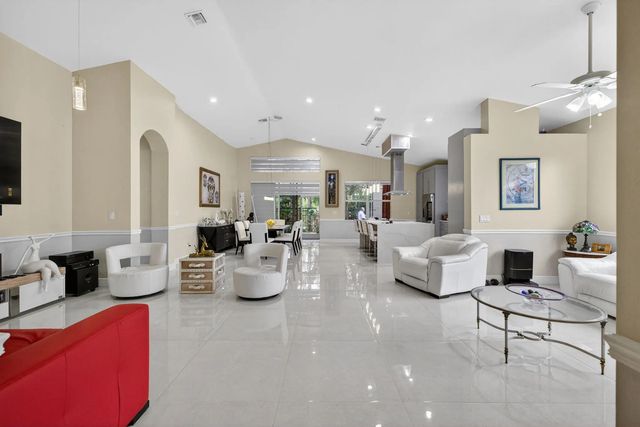 3 of 28 - 1740 Sw Jamesport Drive, Port St. Lucie, FL