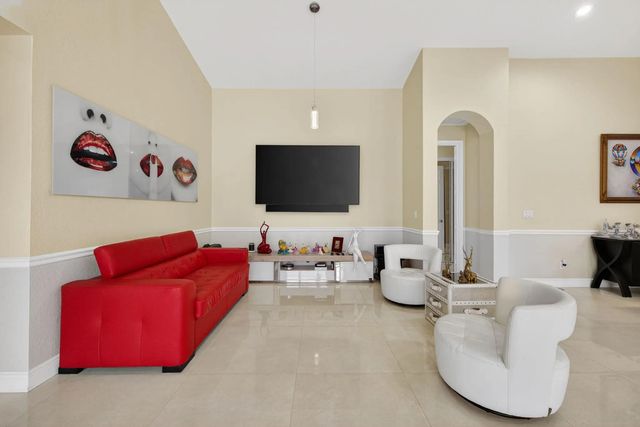 4 of 28 - 1740 Sw Jamesport Drive, Port St. Lucie, FL