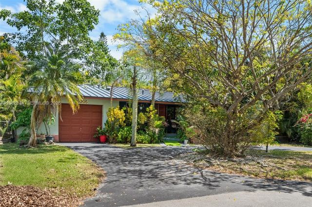3 of 33 - 6005 Sw 64th Place, South Miami, FL