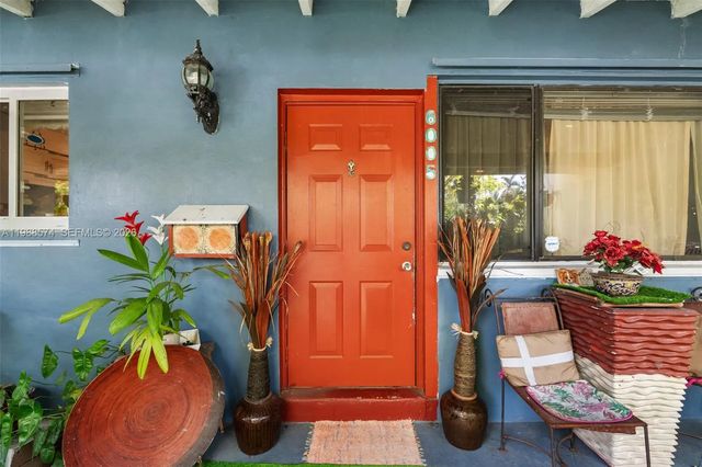 5 of 33 - 6005 Sw 64th Place, South Miami, FL