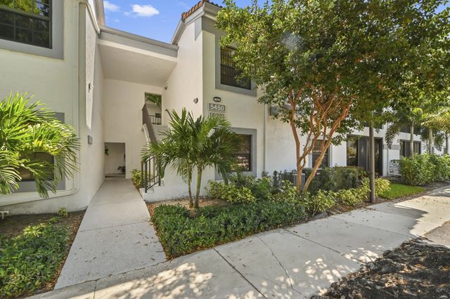 2 of 20 - 5450 Verona Drive #o, Boynton Beach, FL