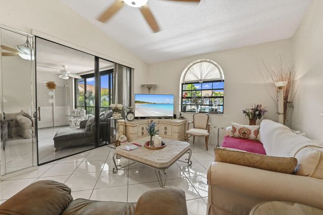 4 of 20 - 5450 Verona Drive #o, Boynton Beach, FL