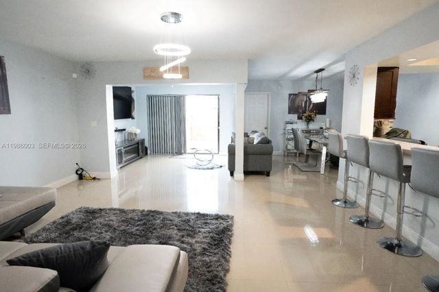 2 of 20 - 333 Ives Dairy Road #a33306, Miami, FL