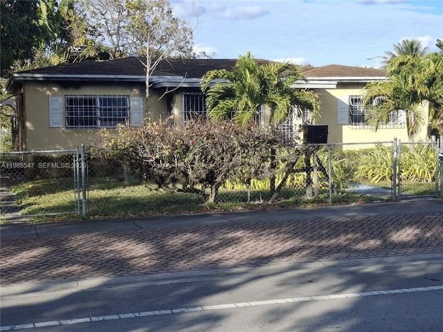1561 Nw 131st Street, Miami