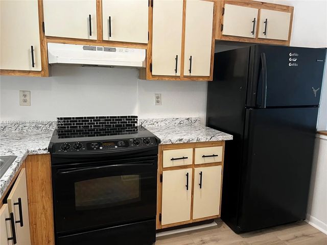 3 of 19 - 6001 Shakerwood Circle #204, Tamarac, FL