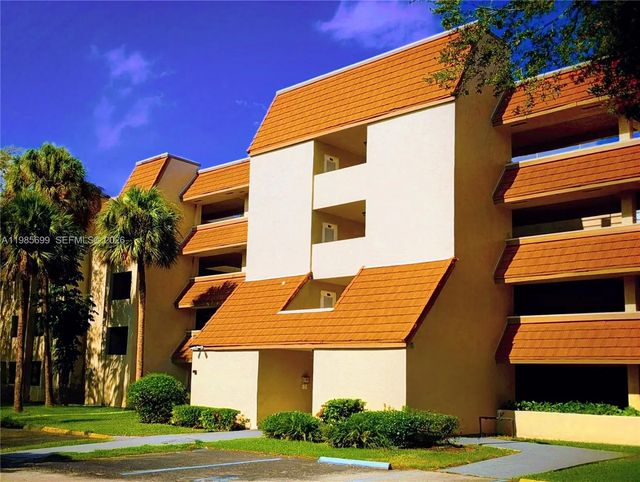601 Ives Dairy Road #103-8, Miami