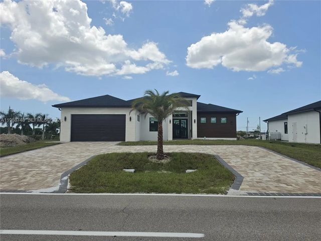 2006 Nelson Road N, Cape Coral
