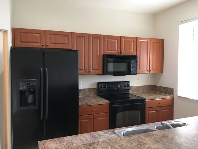 3 of 13 - 1213 Abaco Lane, Riviera Beach, FL