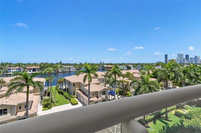 21050 Point Place #604, Aventura