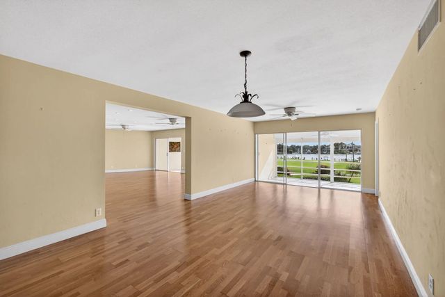 4 of 50 - 478 Tequesta Drive #205, Tequesta, FL