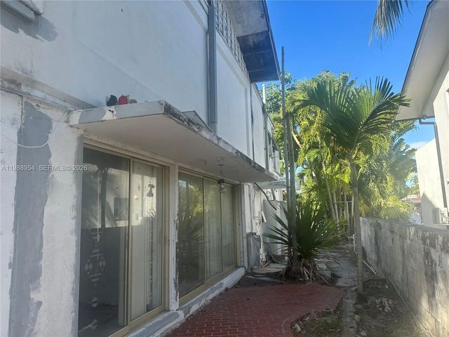 2 of 6 - 1977 Ne 119th Road, North Miami, FL