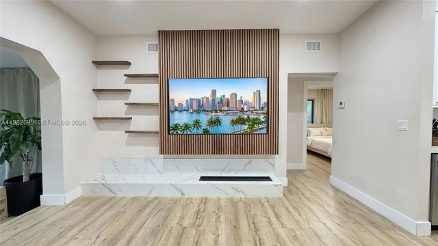 5 of 74 - 13900 Ne 16th Court, North Miami, FL