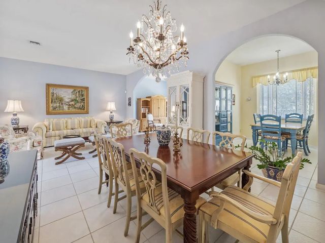 4 of 32 - 8501 Golden Cypress Court, Lake Worth, FL