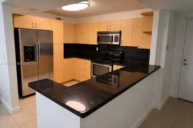 4 of 19 - 2750 Ne 183rd Street #1201, Aventura, FL