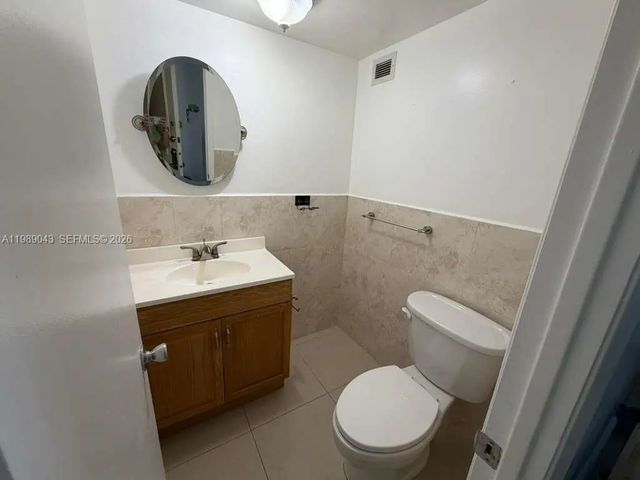 5 of 19 - 2750 Ne 183rd Street #1201, Aventura, FL