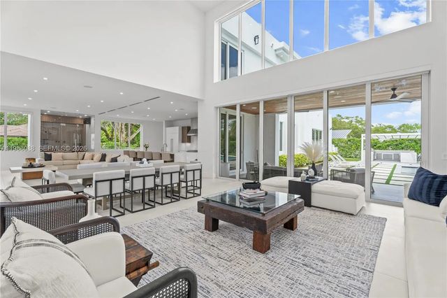 6285 Old Cutler Road, Pinecrest