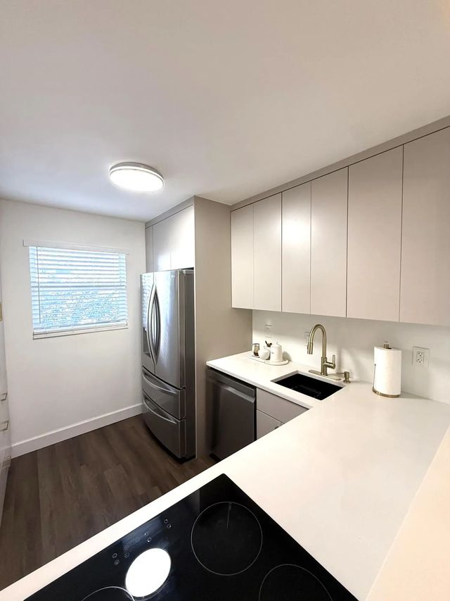 3170 Holiday Springs Boulevard #304, Margate