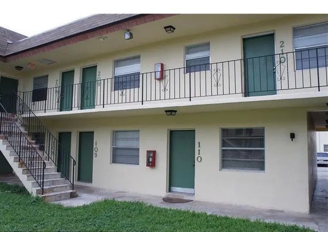 4800 Nw 24th Court #d214, Lauderdale Lakes