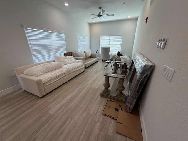 5 of 13 - 515 S Indian River Drive, Fort Pierce, FL