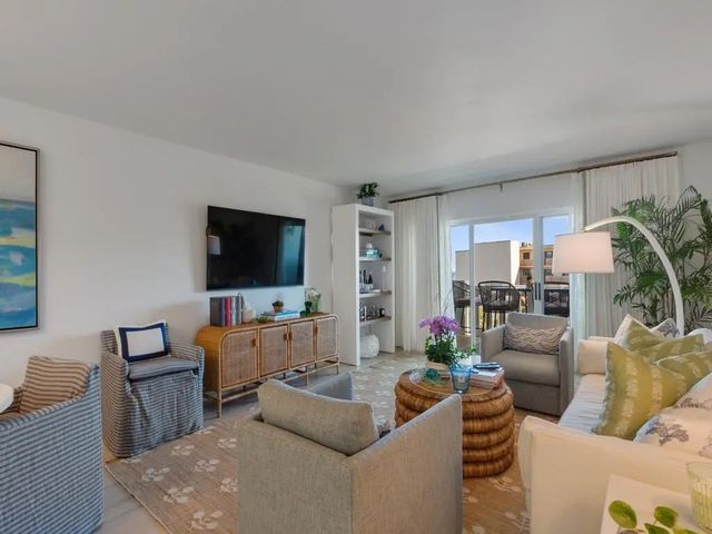 4 of 40 - 4049 Ocean Drive #402, Vero Beach, FL