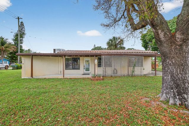 2 of 48 - 4117 Nw 5th Avenue, Oakland Park, FL