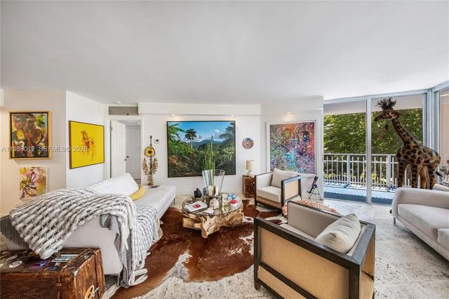 2000 Towerside Terrace #510, Miami