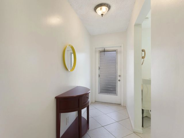 5 of 40 - 857 Worcester Lane #b, Lake Worth, FL