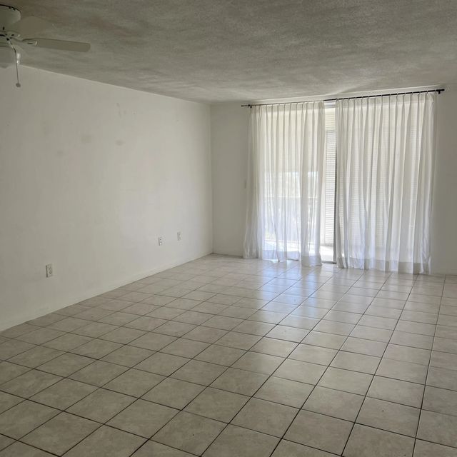 4 of 51 - 2855 Leonard Drive #h506, Aventura, FL