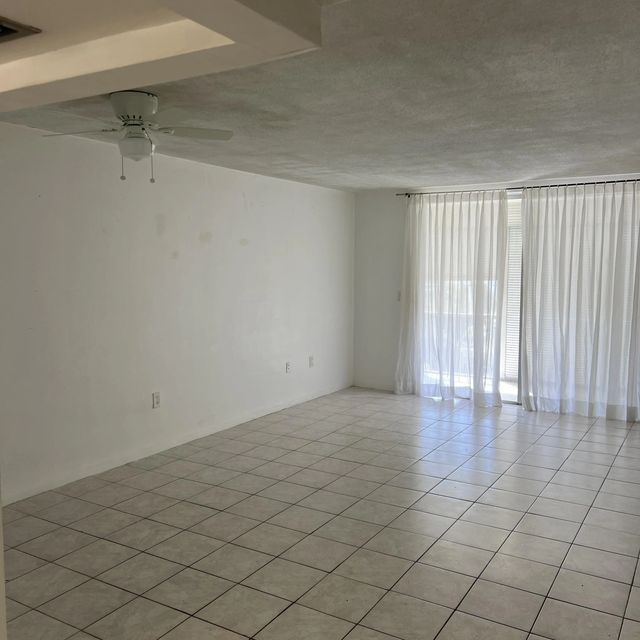 5 of 51 - 2855 Leonard Drive #h506, Aventura, FL