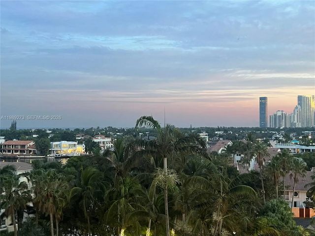 2 of 47 - 21050 Point Place #702, Aventura, FL