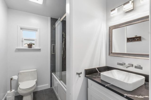 4 of 36 - 616 Dahlia Lane, Vero Beach, FL