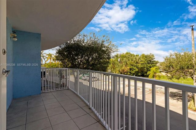 4 of 39 - 1555 N Treasure Drive #205, North Bay Village, FL