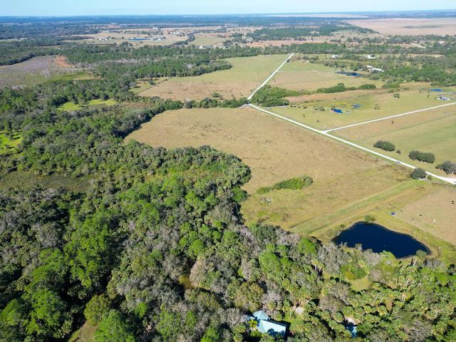 2 of 24 - 3702 Sw Wild Turkey Lane, Okeechobee, FL