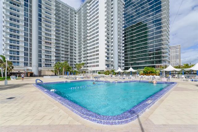 2 of 4 - 2030 S Ocean Drive #1816, Hallandale Beach, FL