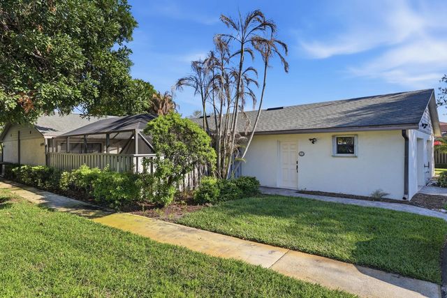 1701 Mariners Cove, Fort Pierce