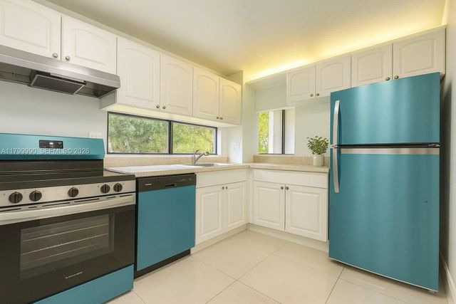3 of 16 - 17021 N Bay Road #105, Sunny Isles Beach, FL