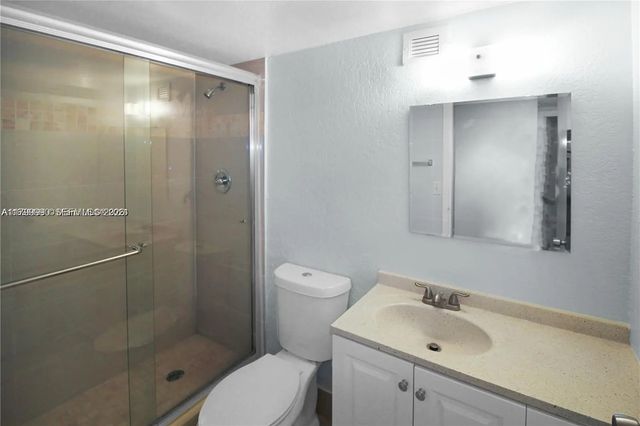 5 of 16 - 17021 N Bay Road #105, Sunny Isles Beach, FL
